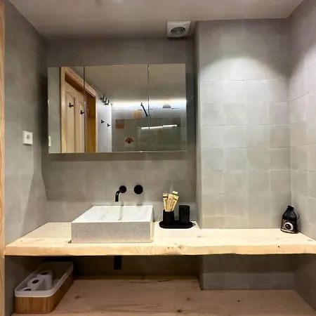 Foratata 22 Exclusivo Refugio En *